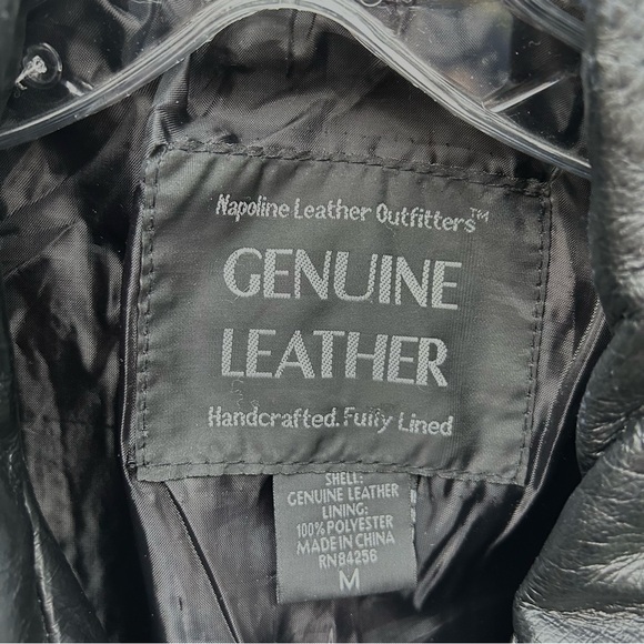 Black Leather Bomber Style Motorcycle Jacket Men’s Medium Soft Supple Patchwork - Picture 13 of 13